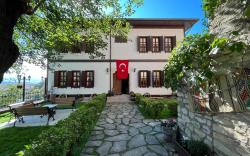 Leyla Hanım Konağı