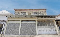 OYO 93114 Salak Homestay Syariah