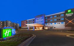Holiday Inn Express & Suites - Lenexa - Overland Park Area By IHG