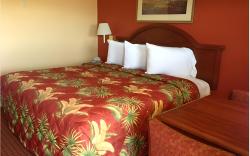 DeQueen Courtyard Inn