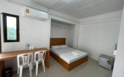 Palace Hostel 