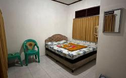 OYO 93128 Hotel Lamin 2