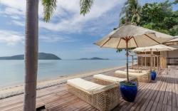 Poppy Beachfront Residence