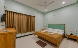 Hotel Adarsh 5 Minute Walk From Mahalaxmi Temple Kolhapur