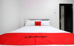 RedDoorz Plus @ Affandi Gejayan