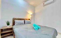 Alanis Studio @ KLIA Transit