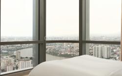 CR Concept Serviced Apartment - Vinhomes and Landmark 81