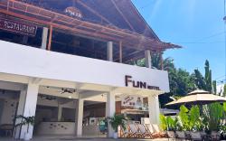 FUN HOTEL