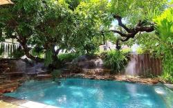 Luxury Pool Villa 2 Bedroom 2 Jacuzzis  Pool Table