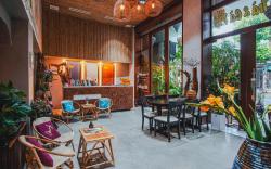 MTR Apartment & Hotel