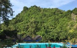 Cat Ba Papillon Garden Bungalow & Resort