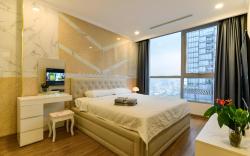 KAY'S HOME-Vinhomes Luxury Apartment