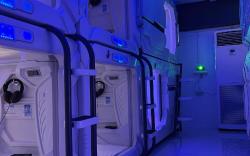 BMAX SPACEPODS