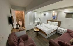 Cemre Suites