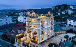ROYAL DRAGON HOTEL