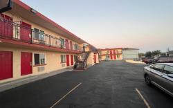 Premier Inn & Suites