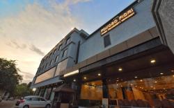 Foxoso Fiori Hotel