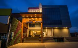 FabHotel Prism Grand