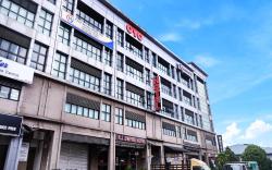 OYO 444 KL Empire Hotel