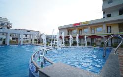 Holiday Beach Resort Mandarmani