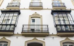 Suites Sevilla Plaza