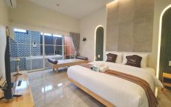 Nanlamoon Hotel