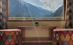 Alooma Valley View Stays