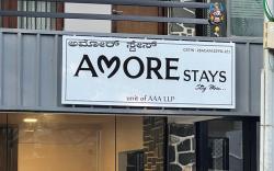 Amore Stays