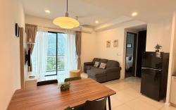 Onsen 2BR with Mountain & Lost World view