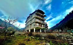 Manali Outdoor Retreat by Sheosante
