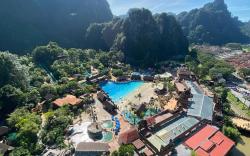 Amazing Views Onsen Suites