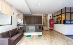 Earth Hotel Vadapalani