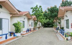 Lovely Nature House Accommodation 02