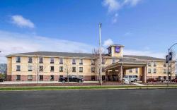 Sleep Inn & Suites Airport