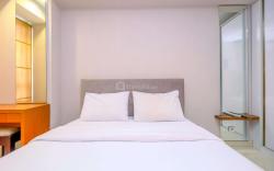 Good Comfy 2BR Cinere Bellevue Suites By Travelio