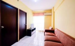 Warm and Cozy 2BR Mutiara Bekasi Apt By Travelio