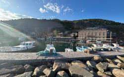 ASSOS TROY PORT HOTEL