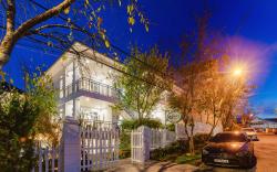 Lavini House