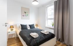 Golden Apartments Warsaw - Rondo ONZ-Pereca