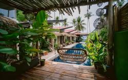 Banig Beach Resort El Nido