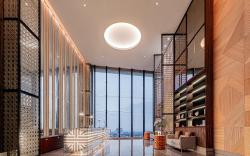 Whiz Luxe Hotel Spazio Surabaya