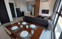 UrbanSuites#COWAY+Dryer+Wi-Fi+TVBox+POOL_3B2B_8pax