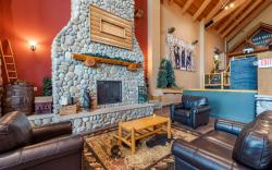 Three Bears Resort, Ascend Hotel Collection