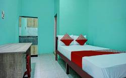OYO 93298 Barito House