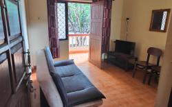 1 bhk wi-fi, inverter, parking nr Baga Beach Goa
