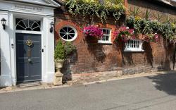 Harmondsworth Hall Guest House