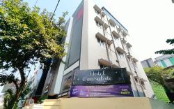 Hotel Consulate By BookMeriHotel