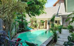 Manuver Jimbaran Surf and Stay