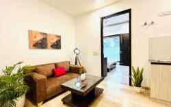 BluO Studio DLF Golf Course Road - Balcony, Lift