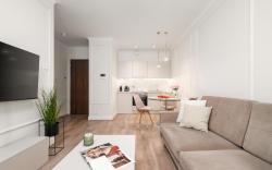 Golden Apartments Warsaw - Mennica Residence